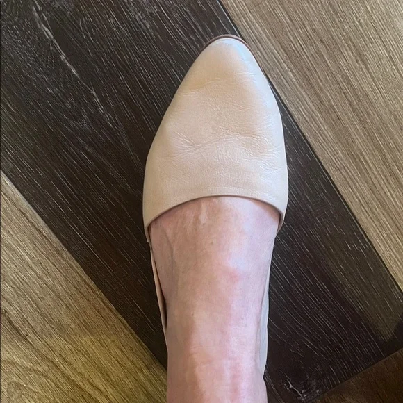 ALDO Women's Cream leather Loafers / Flats size 8 - Picture 12 of 14